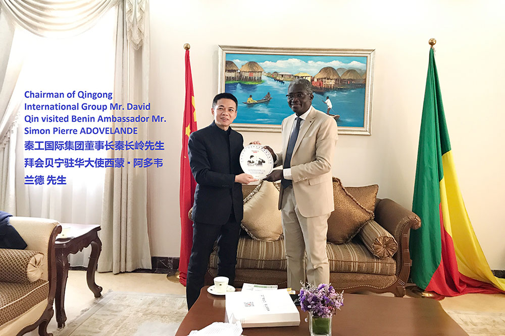 Ông Qin Changling, Chủ tịch Qingong International Group, đã gặp gỡ ông Simon Adoveland, B
